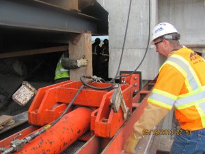 Photo of Flatiron Construction worker building the Manderfield Bridge